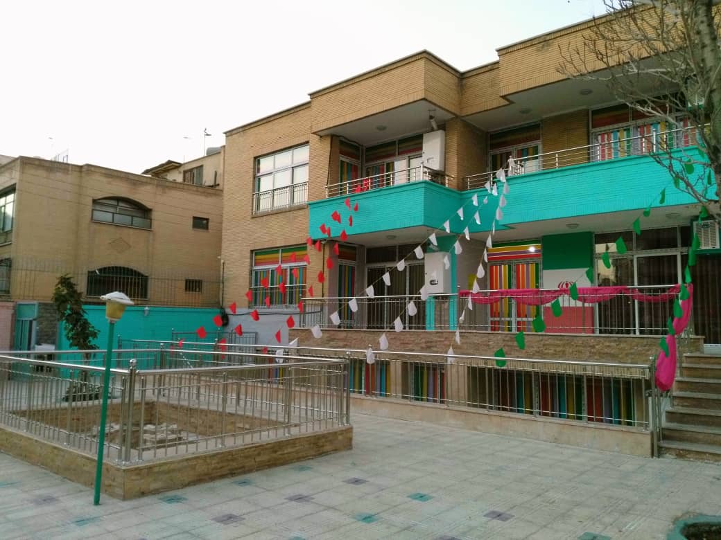 نمایندگی فروش نرده استیل آرکا در اصفهان