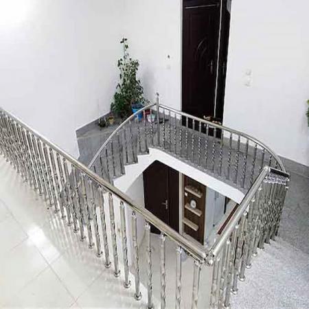 دسته بندی انواع نرده استیل